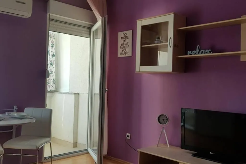 Apartment Kiki, 7Th Floor, With A Sea View, Free Wifi, For 2 Persons Zadar