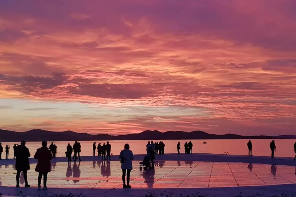 Apartment Kiki, 7Th Floor, With A Sea View, Free Wifi, For 2 Persons Zadar